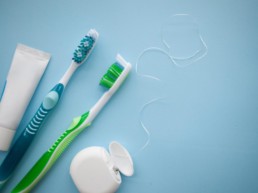 aurea-odontologia-clinica-guarulhos-BLOG-usar-fio-dental-chega-de-desculpas-1-2019